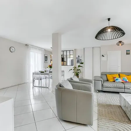 Safari, Golf & - Toulouse Villa